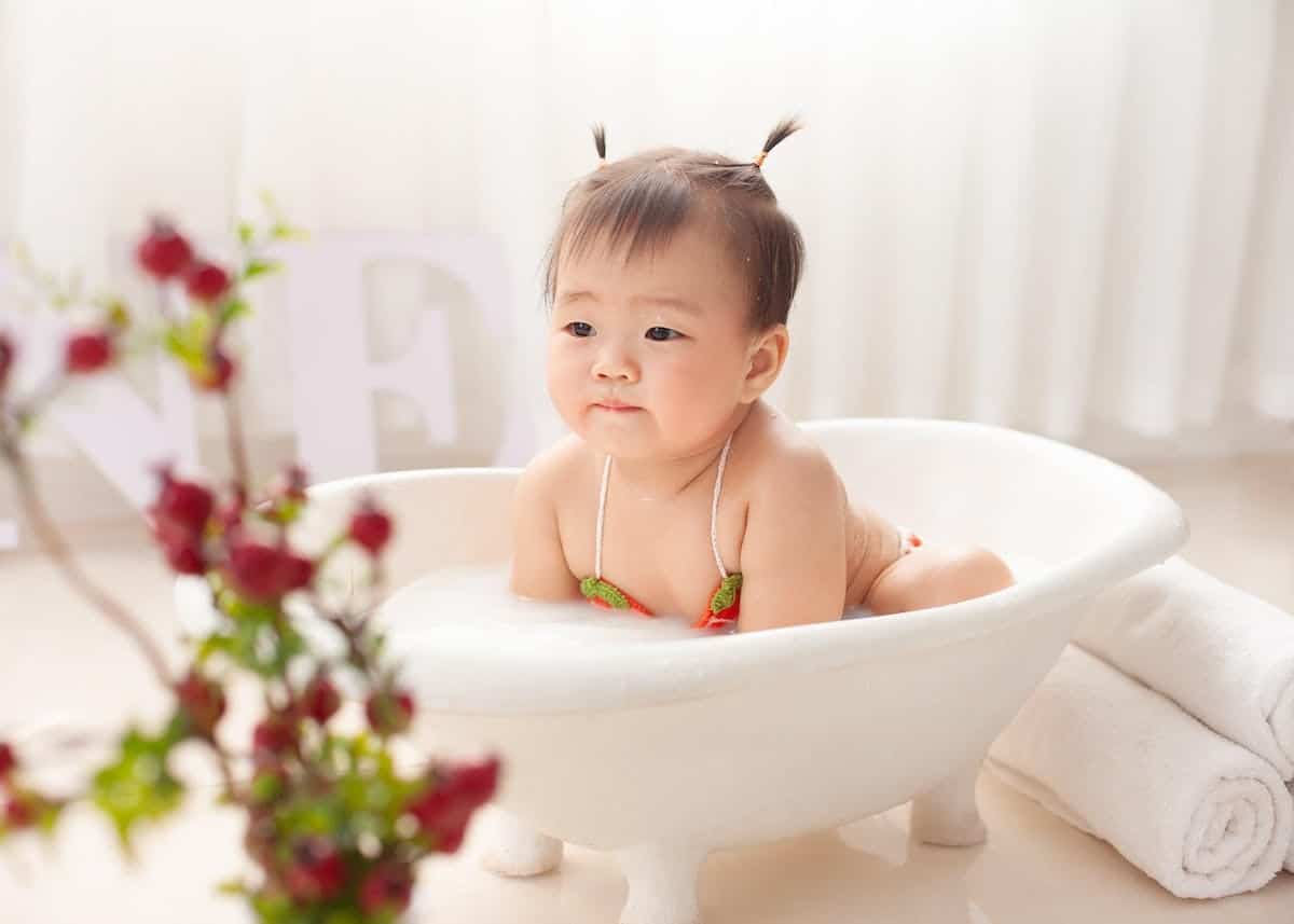 bébé baignoire