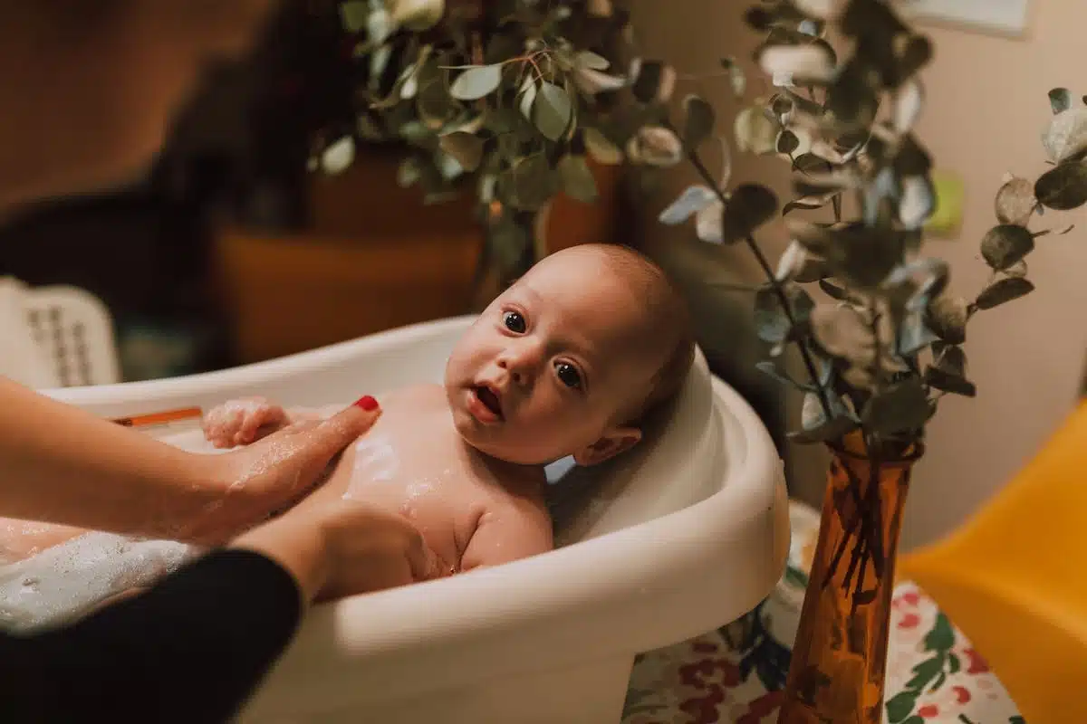 bébé bain